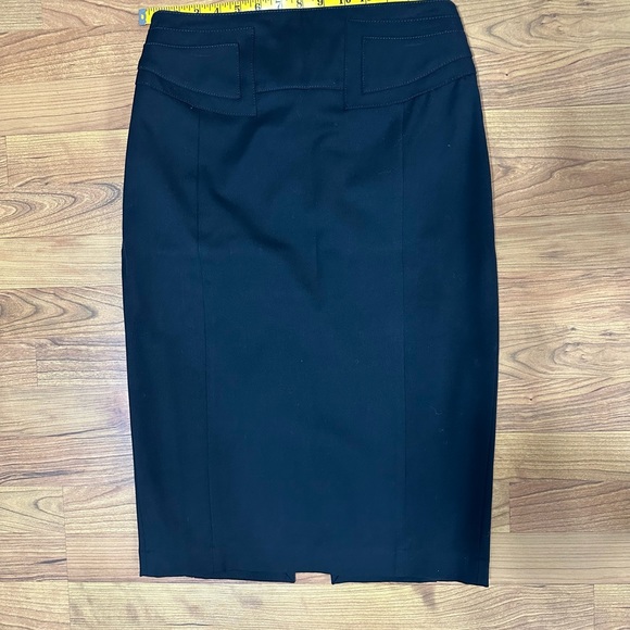 Express Pencil Skirt - Picture 2 of 4